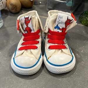 Rare dr. Suess toddler/baby Converse all star shoes unisex